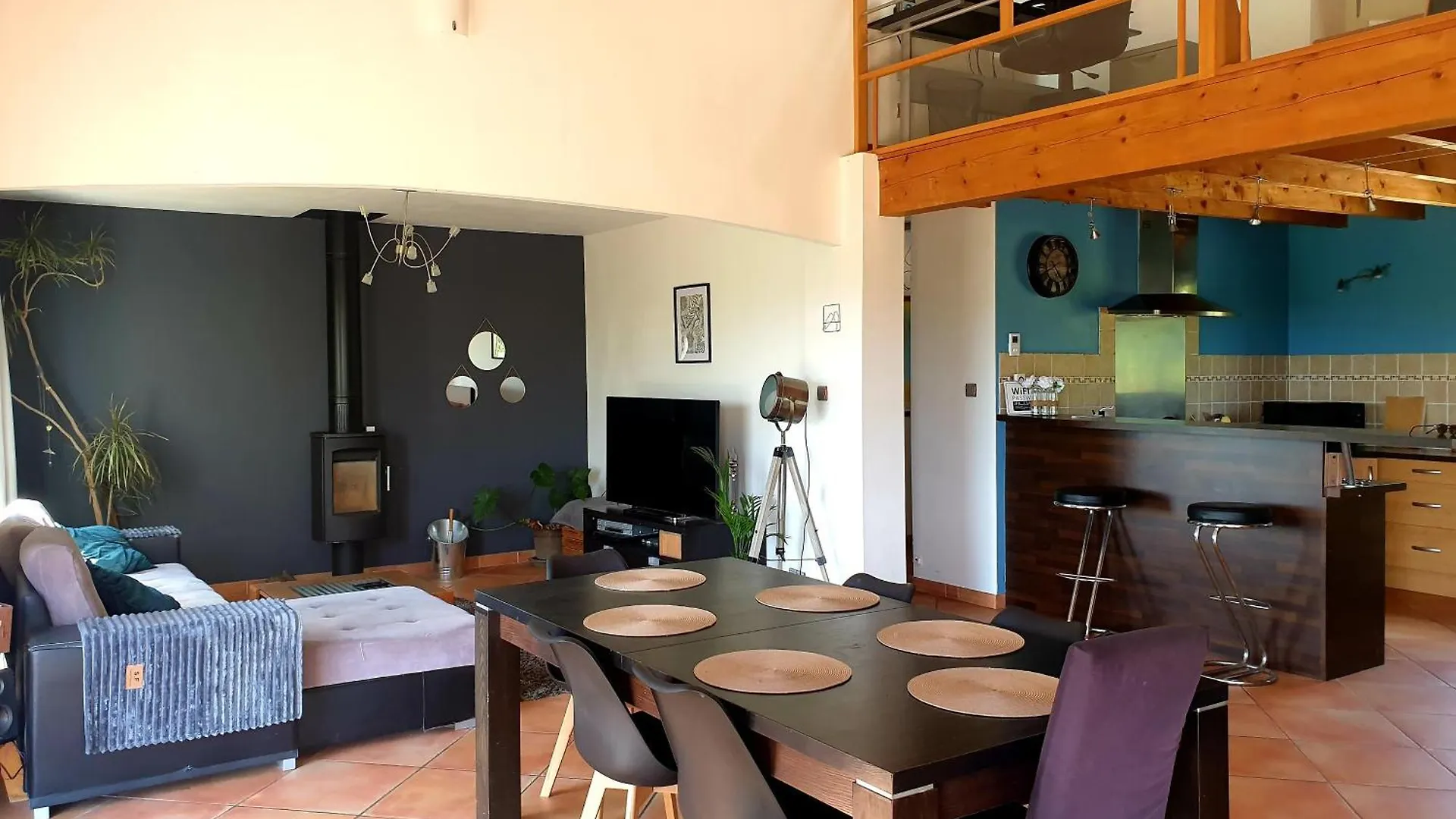Maison Spacieuse Face Aux Pyrenees Carla-Bayle Franciaország
